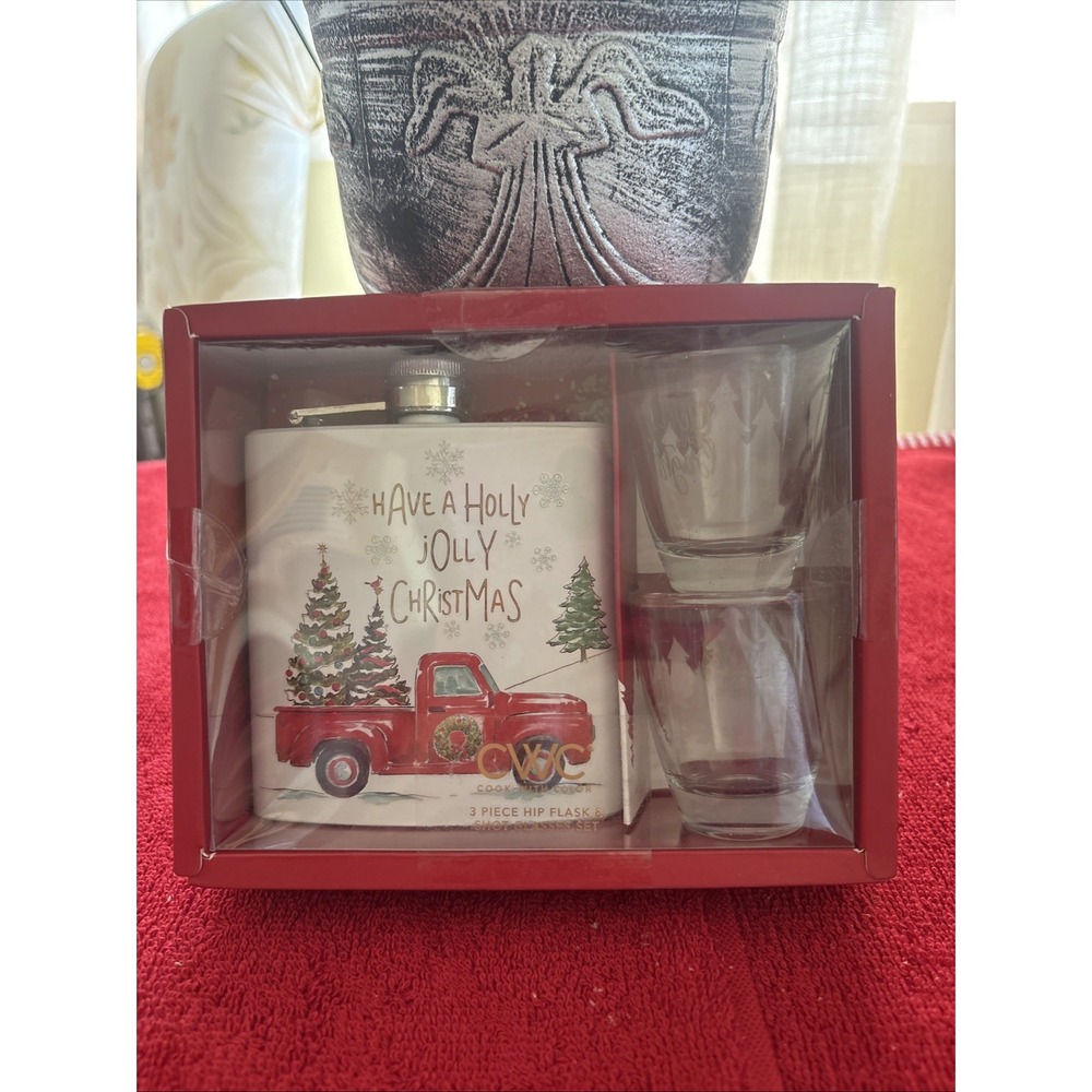 CWC 3 Piece Hip Flask & Shot Glasses Set "Have A Holly Jolly Christmas"